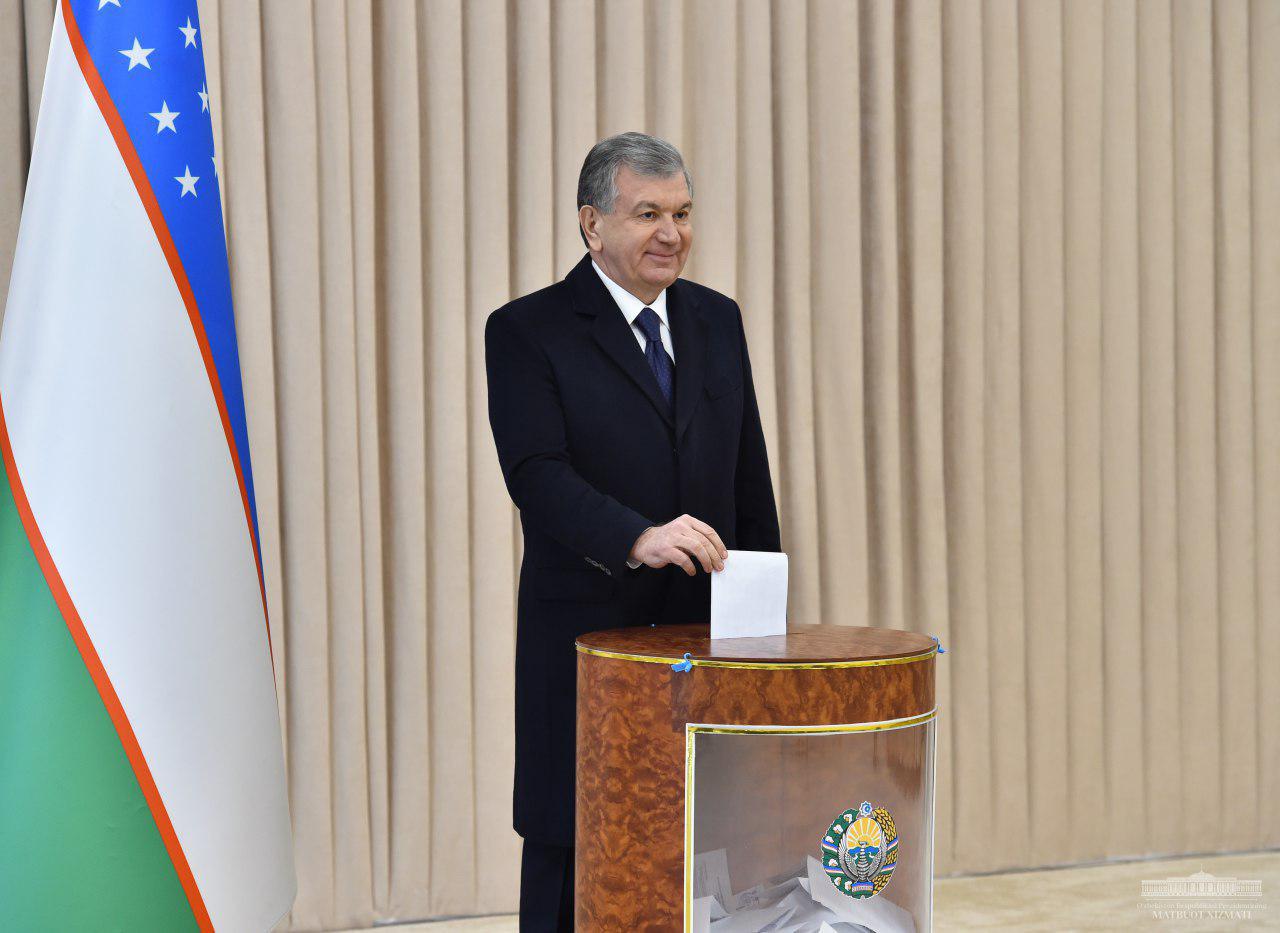 PREZIDENT SHAVKAT MIRZIYOYEV SAYLOVDA OVOZ BERDI