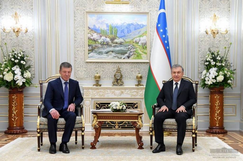 Shavkat Mirziyoyev receives Russian delegation
