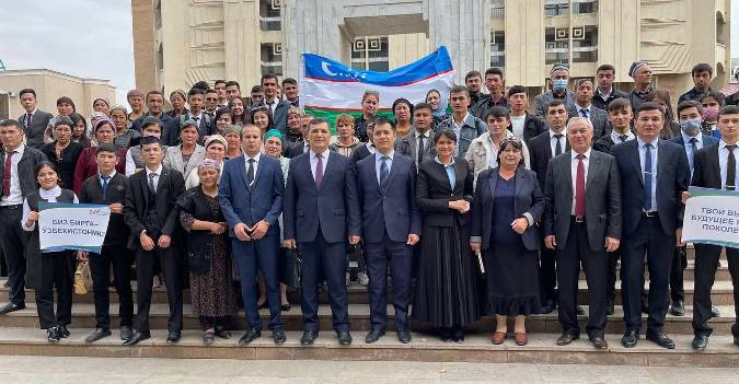 В Таджикистане студентам из Узбекистана разъяснен порядок голосования на предстоящих выборах главы нашего государства
