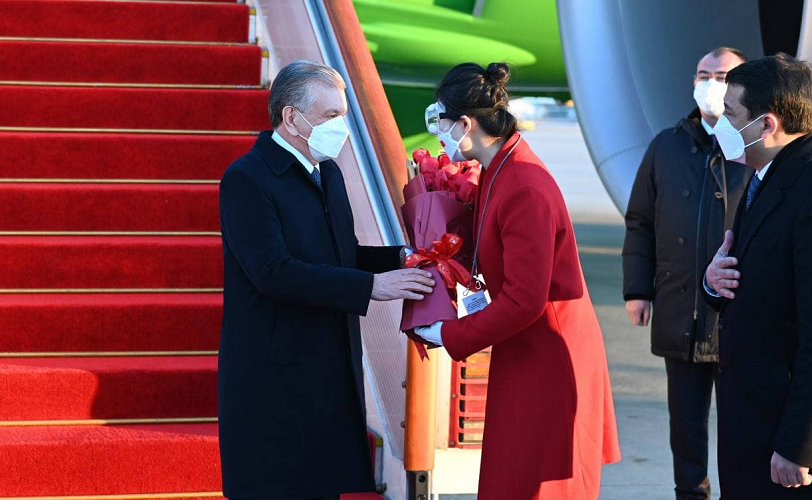 Президент Узбекистана прибыл в КНР