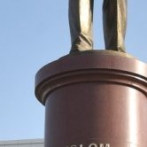 Elim deb, yurtim deb, yonib yashaganni el ulugʻlaydi