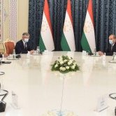 Ўзбекистон Бош вазири Тожикистон Президенти билан учрашди